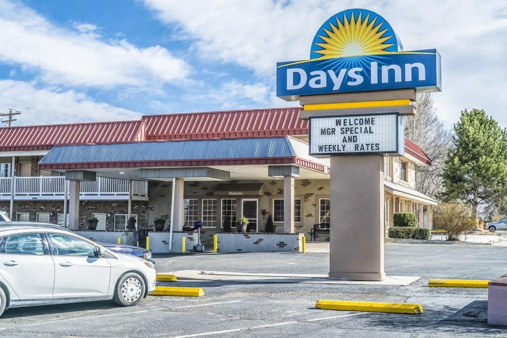 Days Inn By Wyndham Montrose Exteriér fotografie